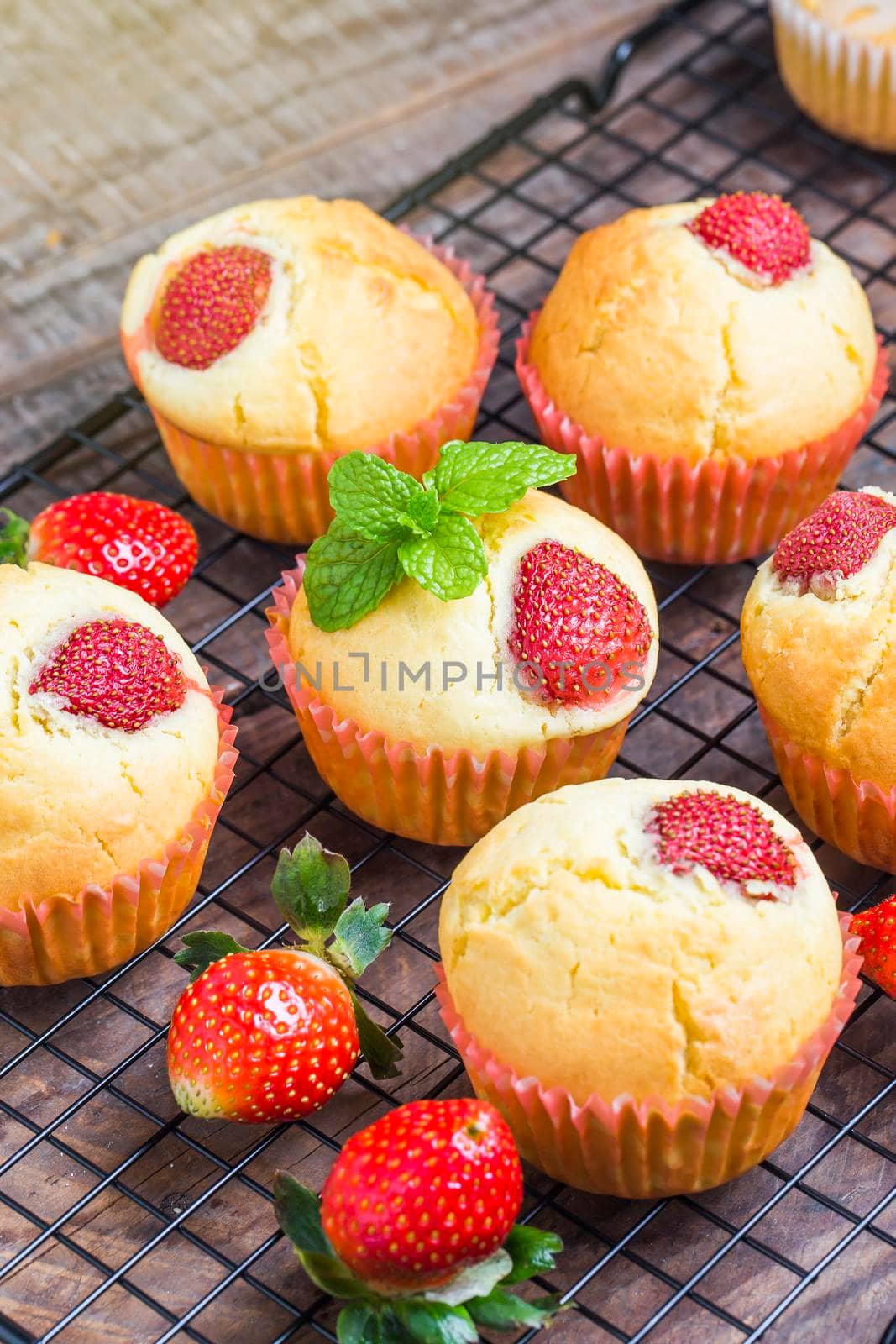 Strawberry Muffin