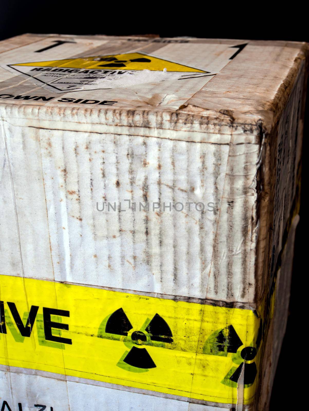 Transportation paper box package type A for small radioactive material