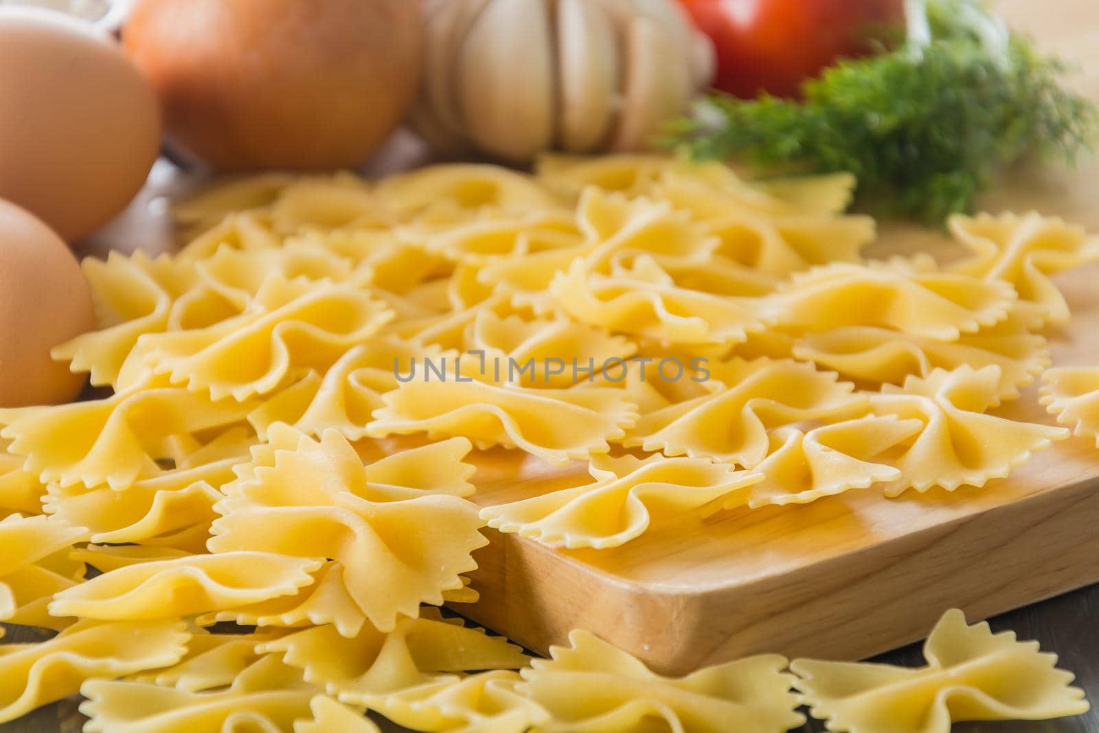 dry pasta spaghetti with ingredient