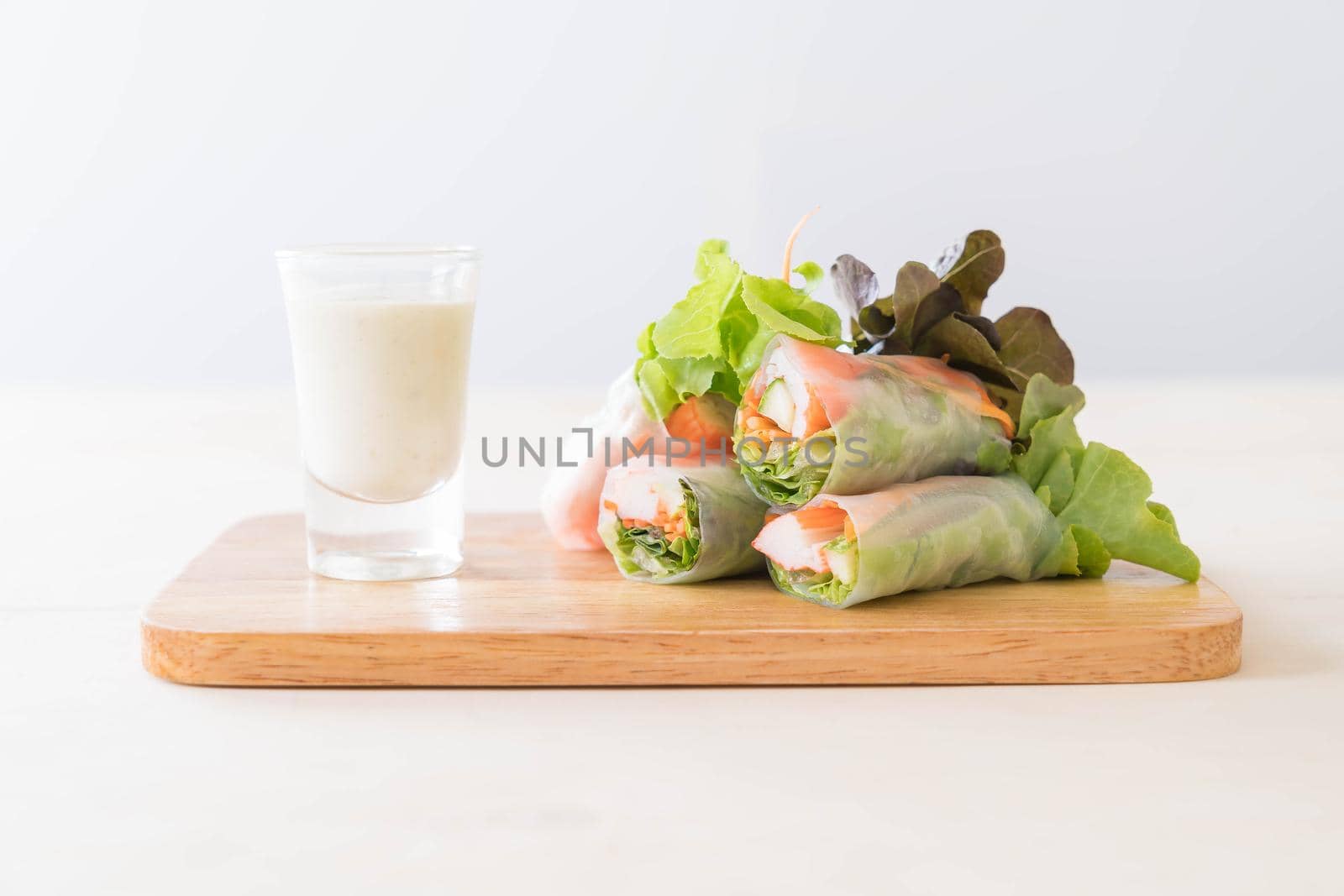 Fresh vegetable noodle spring roll, diet food, clean food, salad