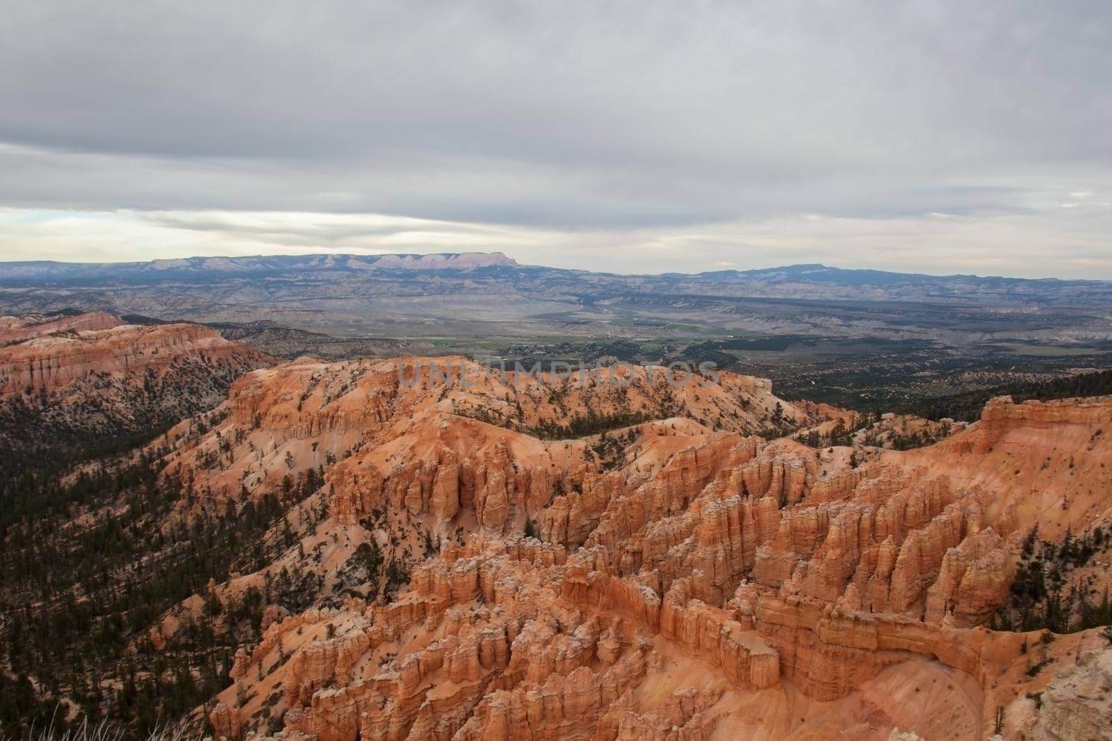 View over Bryce Canyon 2429 by kobus_peche