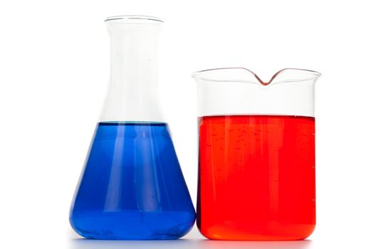 Beaker next to an erlenmeyer against a white background
