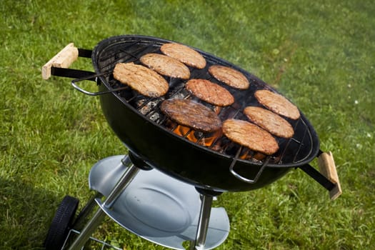 Grilling time, Grill