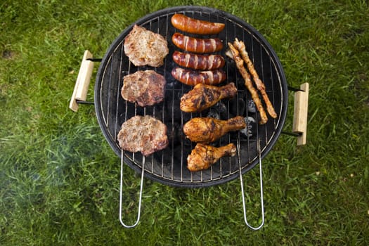 Grilling time, Grill