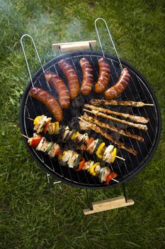Grilling time, Grill