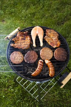 Grilling time, Grill