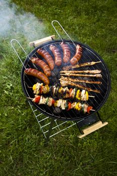 Grilling time, Grill