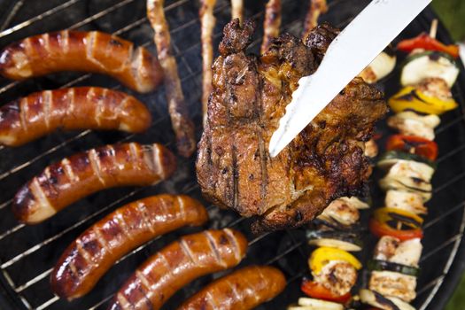 Grilling time, Grill