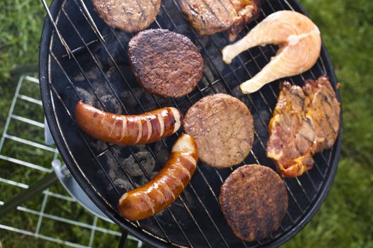 Grilling time, Grill
