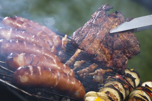 Grilling time, Grill