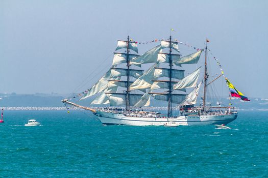 CADIZ, SPAIN - JUL 29: Ecuadorian Navy Ship, Guayas setting sail on the Tall ship races 2012 on July 29 , 2012, in Cadiz , Spain