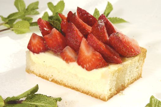 Strawberry cake w cream sponge and mint