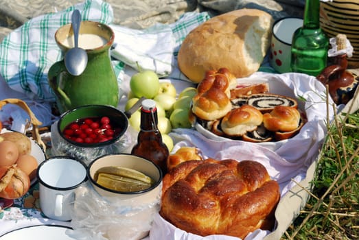 Breakfast on field homemade food and cake