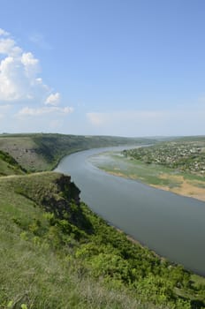 On the bank of the Dniester near the village is a rocky monastery founded in the VI century BC. Oe. Here in the XV century ruler Stephen III the Great (%u015Etefan cel Mare) was married to his wife Mary Voykitsey. Since 1776 began a period of prosperity and expansion of the monastery. Rock Church was divided into large rooms, separated by massive columns.