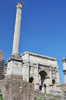 Roman ruins (Arch of Septimius Sever) in Rome