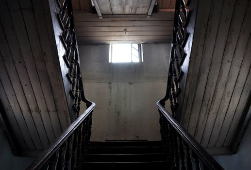 classic staircase, high dynamic range processing