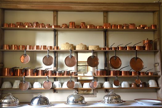 large amount copper cookware 