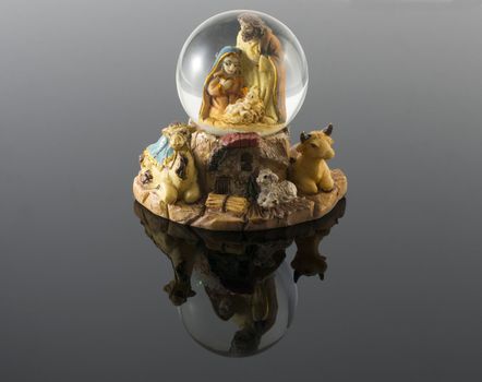 christmas snow glass bowl with jesus mara and joseph