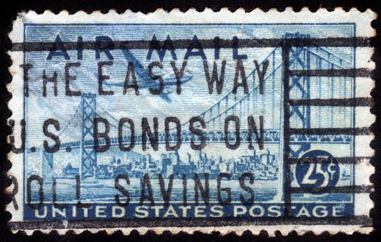 UNITED STATES OF AMERICA - CIRCA 1947: A stamp printed in the USA shows image of the Golden Gate Bridge, circa 1947