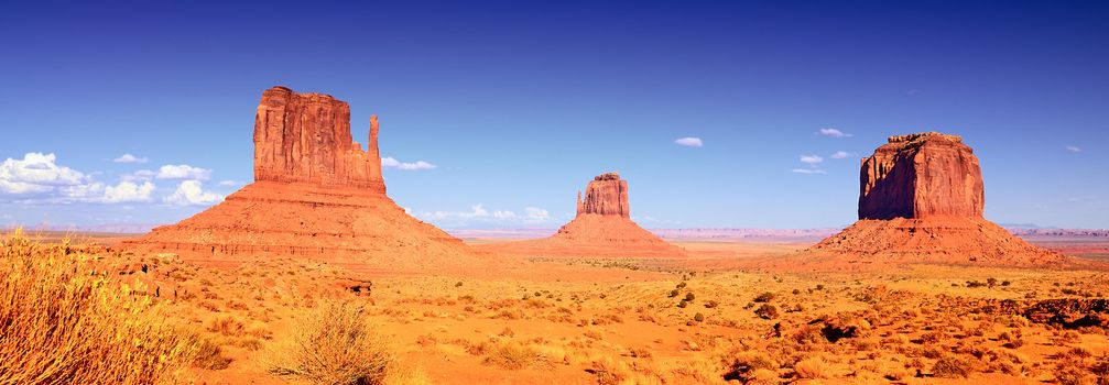 The unique landscape of Monument Valley, Utah, USA. 