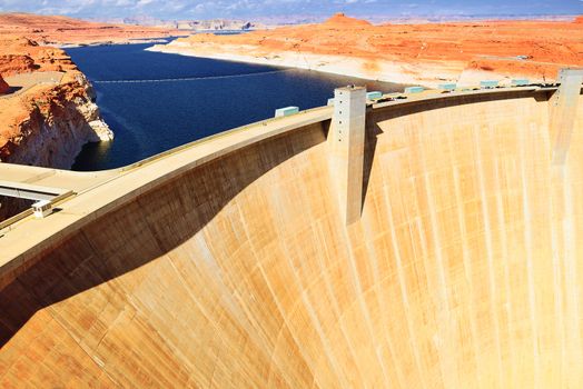 View of Glen Canyon Dam and Lake Powell near Page in Arizona USA. 