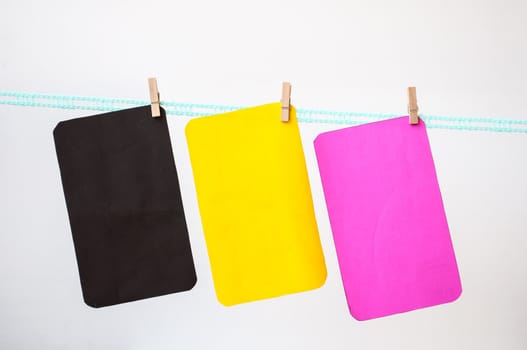 multicolor hang paper for note