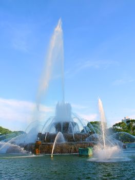 Chicago, USA - June 07, 2005: Beautiful Buckigham Fountain in Grant Park of Chicago, Illinois.  The fountain has been a centerpiece to Grant Park since the late 1920's.