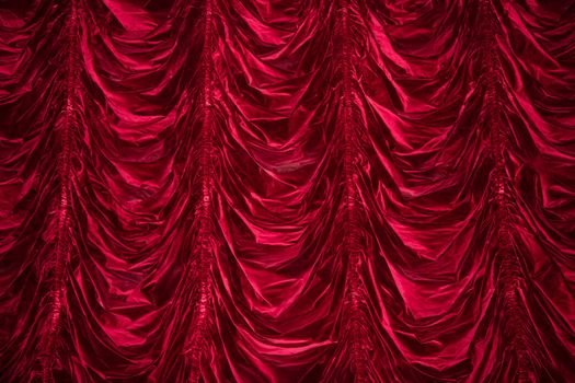 Theater curtains with many aspects, in red color