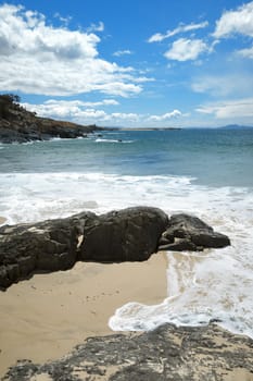 An image of a beautiful beach and the blue sky