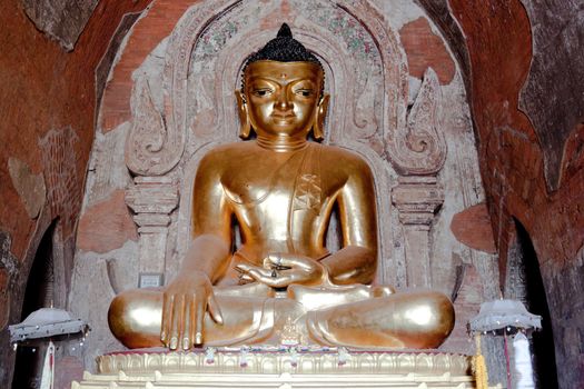buddha image in htilominlo temple, bagan, myanmar