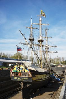 HELLEVOETSLUIS,HOLLAN D - AUGUST 31:The russian frigat Shtandart for renovation in the dry dock,on August 31,2012 in Hellevoetsluis,Holland.This renovstion is only once in 13 years.