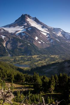 Mount Jefferson a hard to view mountain in the Cascade Range of Oregon