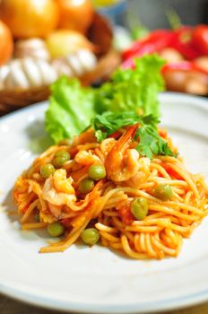 spaghetti with shrimp sauce