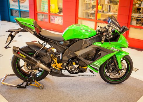 BANGKOK - SEPTEMBER 22: Kawasaki ZX-10R on display at the Promenade Bigbike Show on September 22, 2012 in Bangkok, Thailand