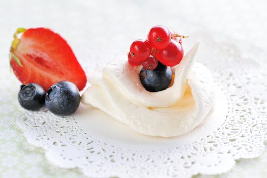 Cream meringues, delicious french dessert