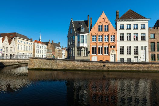 Canal and medieval houses. Bruges (Brugge), Belgium