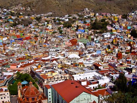 GUANAJUATO, GUANAJUATO/MEXICO � FEBRUARY 17: Guanajuato World Heritage Site, historic city view of 16th century buildings and houses of vivid colors shown on February 17, 2010 in Guanajuato, Mexico