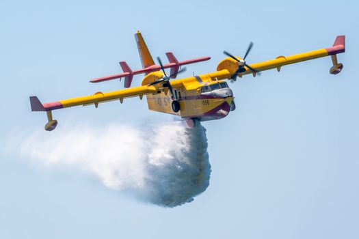 CADIZ, SPAIN-SEP 14: Seaplane Canadair CL-215 taking part in an exhibition on the 1st airshow of Cadiz on Sep 14, 2008, in Cadiz, Spain