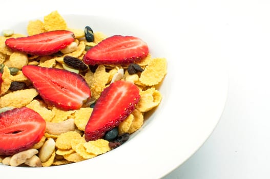 cereal with strawberry and mixed nut