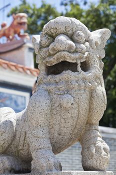 Lion statue 