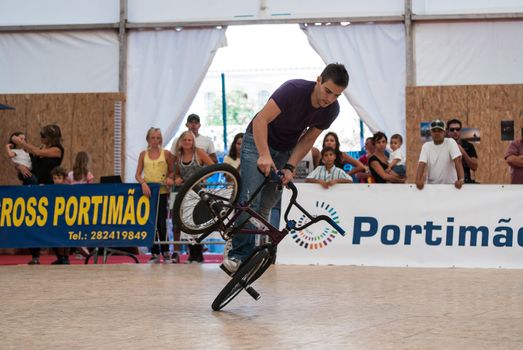 PORTIMAO, PORTUGAL - SEPTEMBER 23: Bento Galado in the Flatland Field Control'07 on september 23, 2007 in Portimao, Portugal.