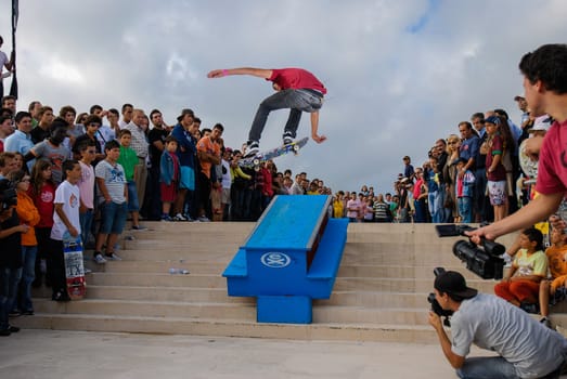 POVOA DE VARZIM, PORTUGAL - JULY 15: unidentified skateboarder during the National Etnies Skate Circuit on July 15, 2007 in Povoa de Varzim, Portugal.