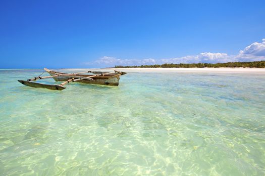 Crystal clear waters at Zanzibar beach in Tanzania