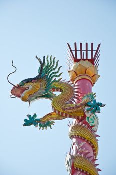 dragon statue