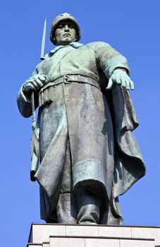 Statue at the Soviet/Russian War Memorial in Berlin's Tiergarten.