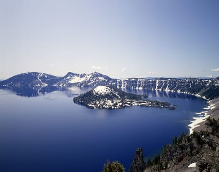 Crater Lake ,Oregon