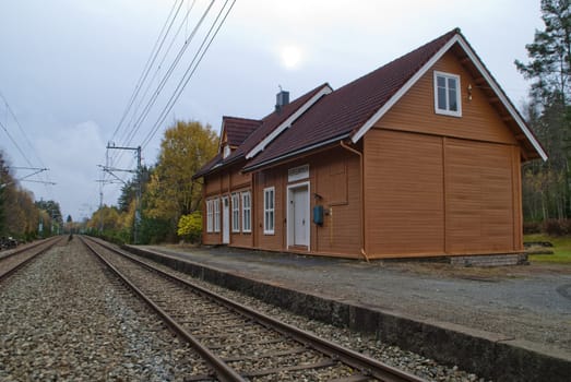 aspedammen station is a railway station between halden and kornsjo at ostfold line, aspedammen station is located in halden municipality, the station was established in 1879, the picture was shot in october 2012