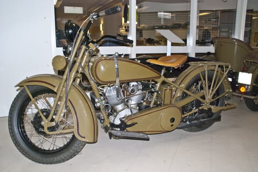u.s. motorcycle, engine: 1200cc, 2cyl, v-engine, side valve, 20 hp, 3-gear, picture is shot on ed mc- and motor museum in sweden.