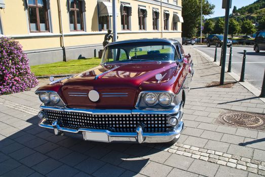 each wednesday during the summer months there is a display of american vintage cars in the center of halden city, picture shows a 1959 buick special