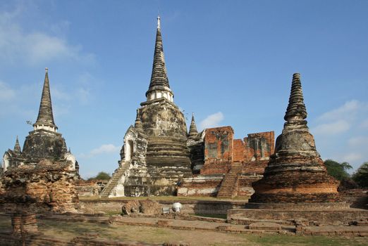 Ruins of Wat Phra Si Sanphet, part of the former kings palace, Ayutthaya, Thailand, Southeast Asia